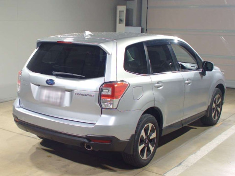 2016 Subaru Forester SJ5[1]