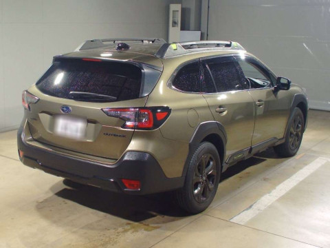 2022 Subaru Legacy Outback BT5[1]