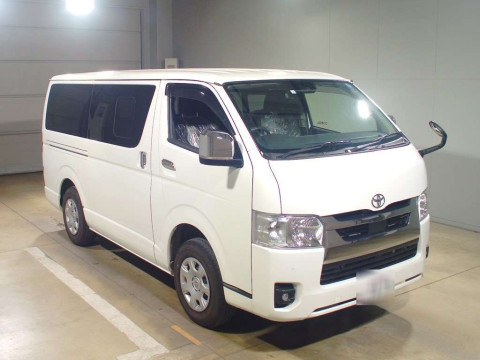 2023 Toyota Hiace Van GDH206V[2]