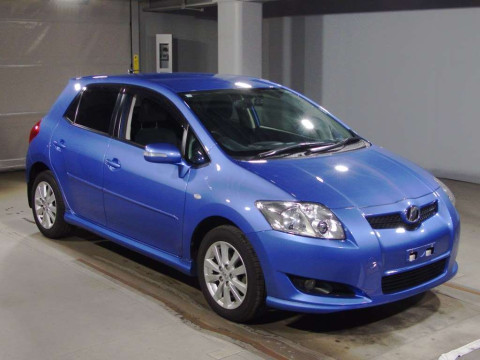 2007 Toyota Auris ZRE154H[2]