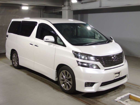 2010 Toyota Vellfire GGH20W[2]