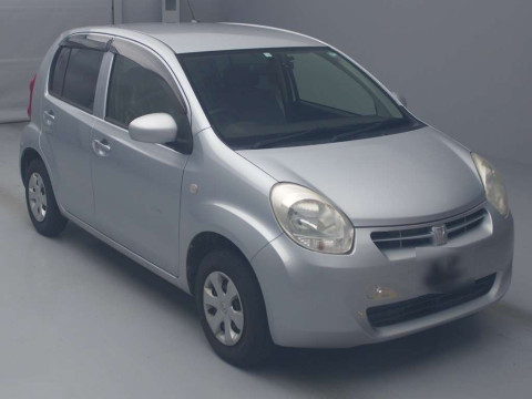 2014 Toyota Passo KGC30[2]