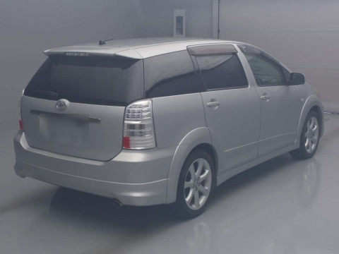 2004 Toyota Wish ANE11W[1]