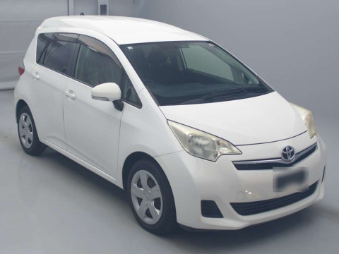 2012 Toyota Ractis NSP122[2]