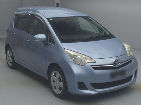 2011 Toyota Ractis NSP122[2]