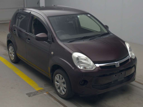 2016 Toyota Passo KGC30[2]