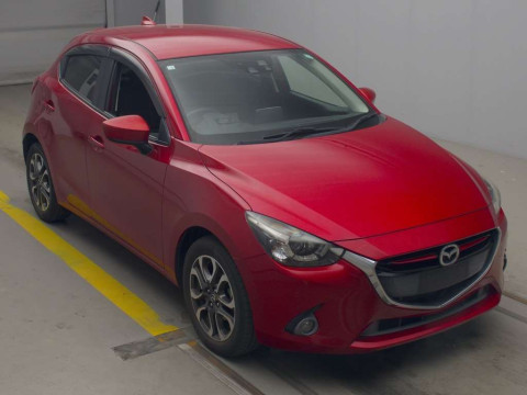 2016 Mazda Demio DJ5FS[2]