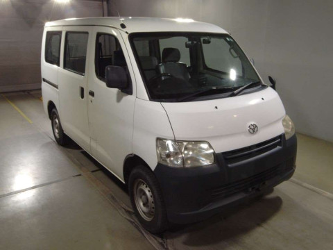 2015 Toyota Townace Van S412M[2]