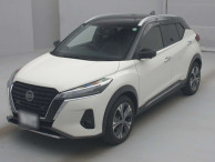 2021 Nissan KIX