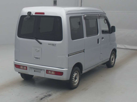 2014 Daihatsu Hijet Cargo S331V[1]