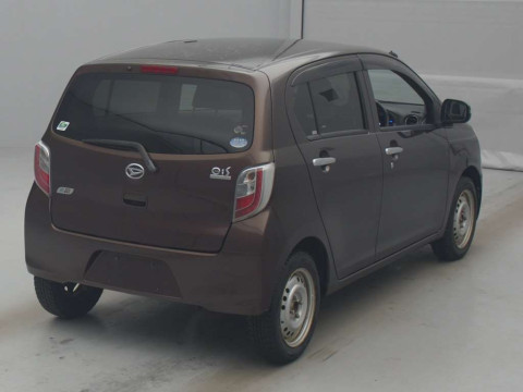 2011 Daihatsu Mira es LA300S[1]