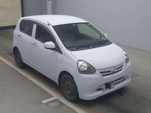 2012 Daihatsu Mira es LA310S[2]