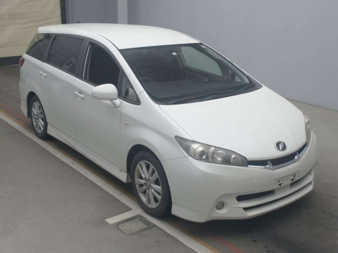 2010 Toyota Wish ZGE20W[2]