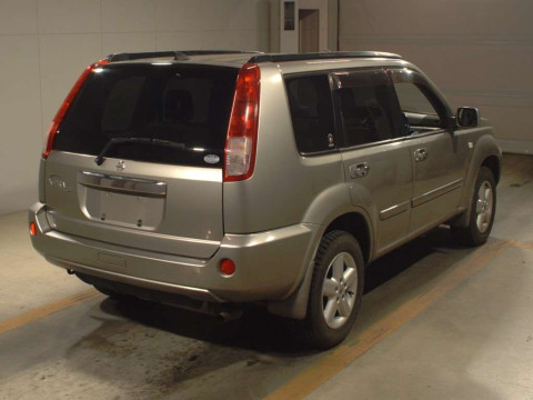 2004 Nissan X-Trail NT30[1]