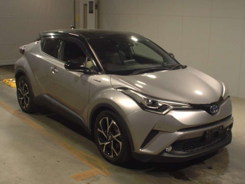 2018 Toyota C-HR ZYX10[2]