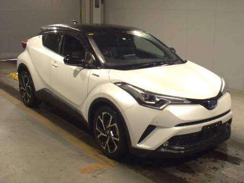 2018 Toyota C-HR ZYX10[2]