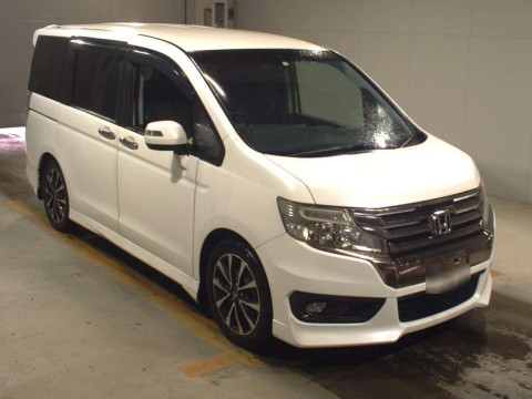 2014 Honda Step WGN Spada RK5[2]