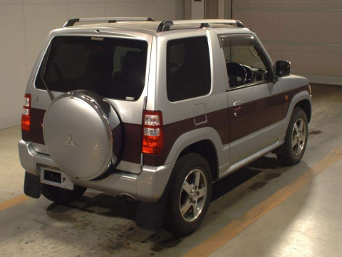 2010 Mitsubishi Pajero Mini H58A[1]