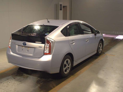 2014 Toyota Prius ZVW30[1]