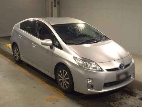 2010 Toyota Prius ZVW30[2]