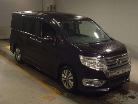 2013 Honda Step WGN Spada RK5[2]