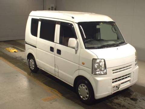 2010 Suzuki Every DA64V[2]