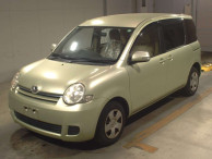 2012 Toyota Sienta