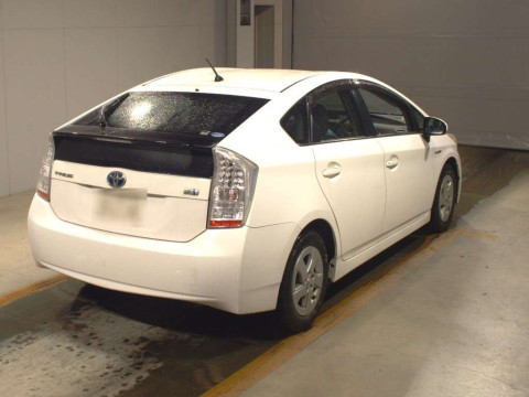 2011 Toyota Prius ZVW30[1]