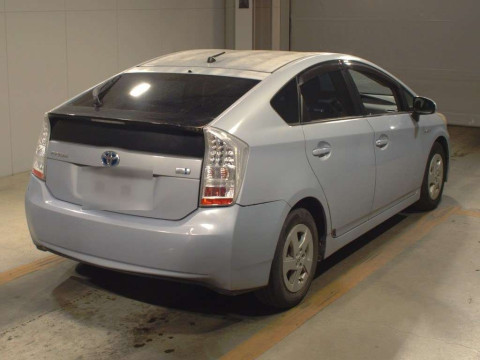 2010 Toyota Prius ZVW30[1]