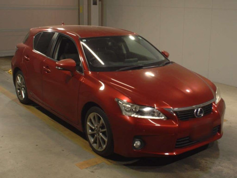 2013 Lexus CT ZWA10[2]