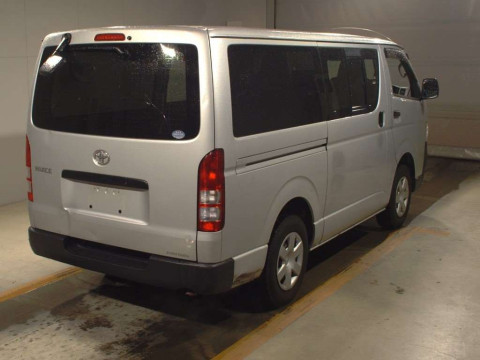 2006 Toyota Hiace Van TRH200V[1]