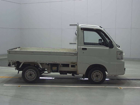 2014 Toyota Pixis Truck S201U[2]