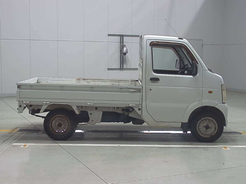 2013 Suzuki Carry Truck DA63T[2]