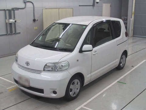 2011 Toyota Porte NNP15[0]