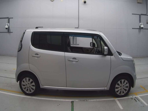 2014 Nissan Moco MG33S[2]