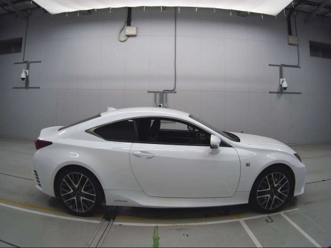 2015 Lexus RC AVC10[2]