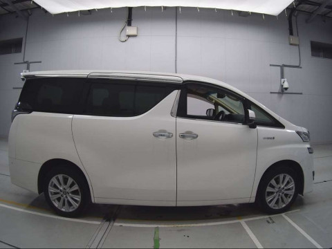 2016 Toyota Vellfire Hybrid AYH30W[2]