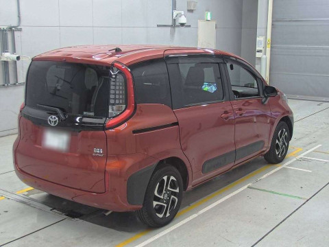 2023 Toyota Sienta MXPL15G[1]