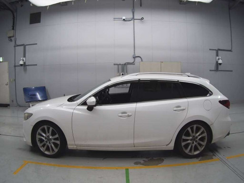 2013 Mazda Atenza Wagon GJ2FW[2]