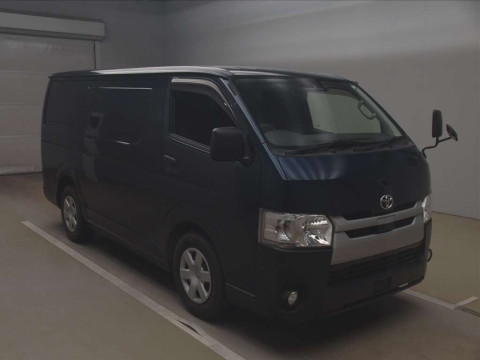 2019 Toyota Regiusace Van GDH201V[2]