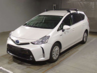 2017 Toyota Prius alpha