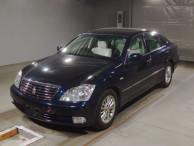 2004 Toyota Crown