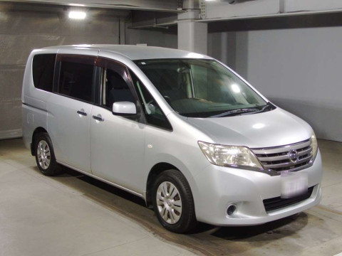 2011 Nissan Serena C26[1]