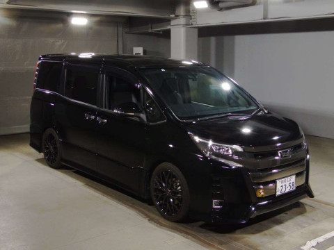 2019 Toyota Noah ZRR80W[1]