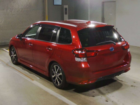 2018 Toyota Corolla Fielder NKE165G[2]