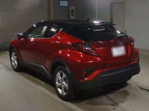 2019 Toyota C-HR ZYX10[2]