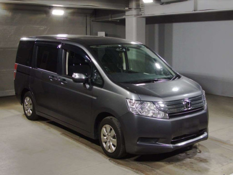 2010 Honda Step WGN RK1[1]