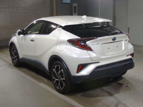 2018 Toyota C-HR ZYX10[2]