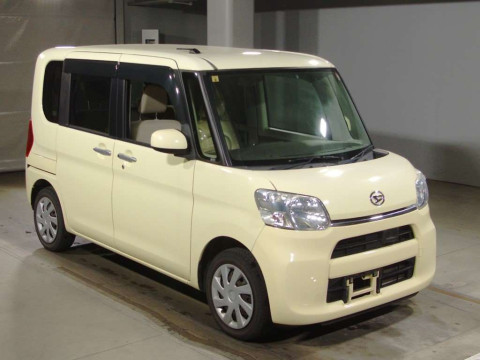 2014 Daihatsu Tanto LA600S[1]