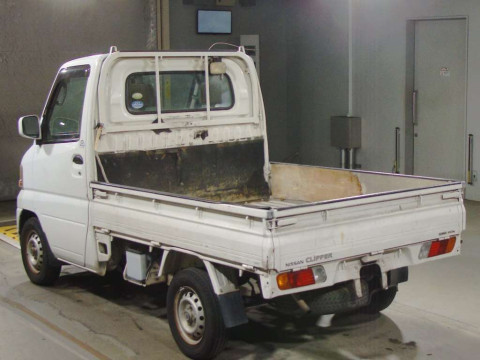 2005 Nissan Clipper Truck U71T[1]